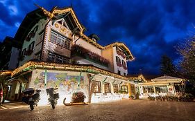 Hotel Piedibosco